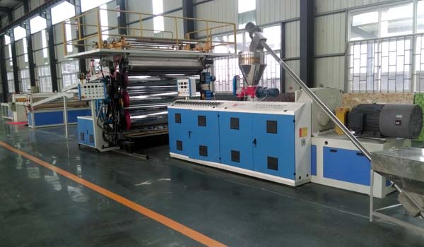 PVC 板材設(shè)備